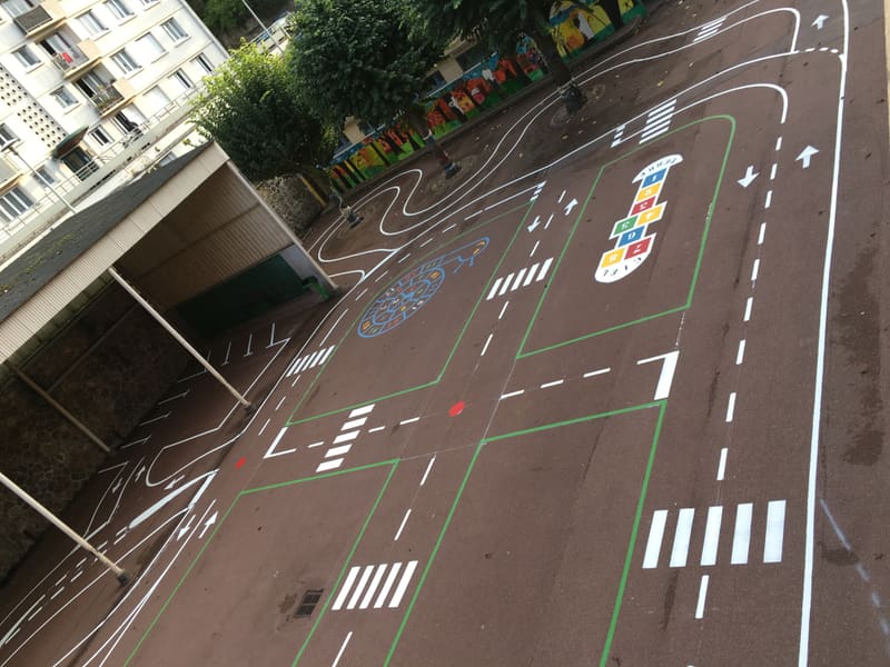 Marquage au sol ludique École Paris 16è