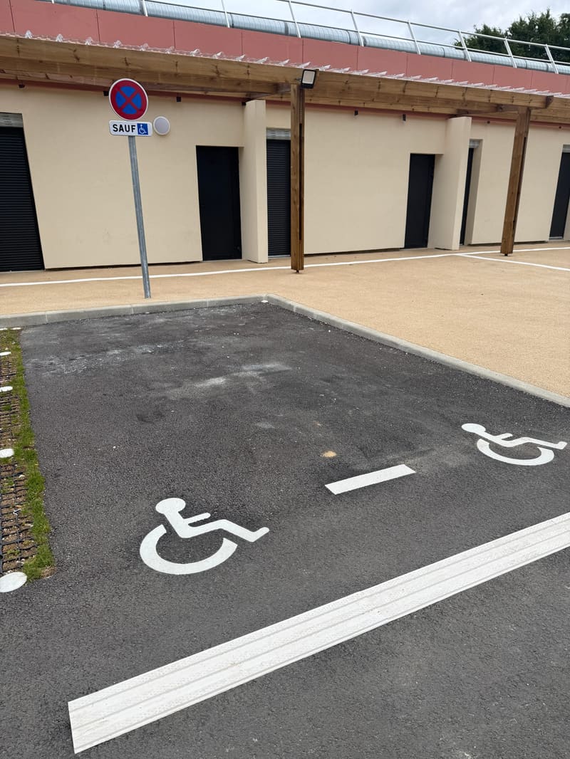 Places PMR Trappes